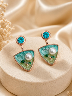 Multicolour triangular drop earrings with blue round studs and aqua, green and white details | SISTERHOODS-SHA256:6d74ea77422ee5e403ca011a8cb0dc78ced001921fe2931605816071227feb52