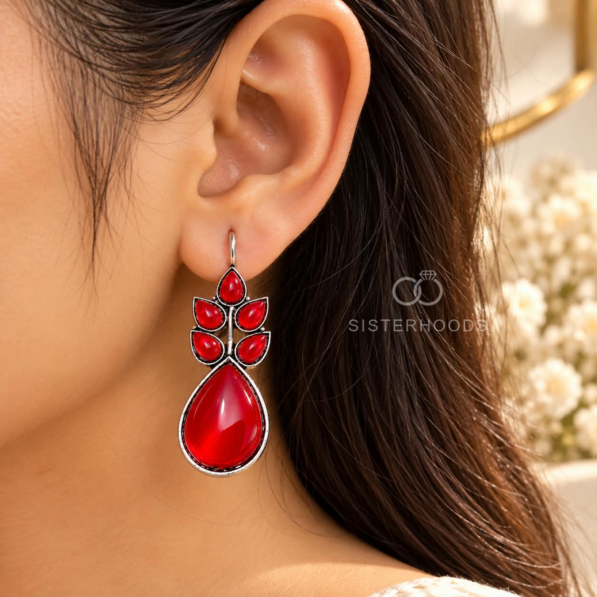 Red leaf-inspired oxidized dangle earrings with silver-tone detailing | SISTERHOODS-SHA256:219ef81255501bd7f9266d85e0bd24871af413c01751e9c4a5bc9a08ede9daac