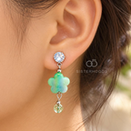 Green floral Korean dangle earring with faceted accent and petite bead detail | SISTERHOODS-SHA256:6b6a50b2164e02a7adab8f31753c48f26d90ea9d8cbc130c6151f1193bb2cb59