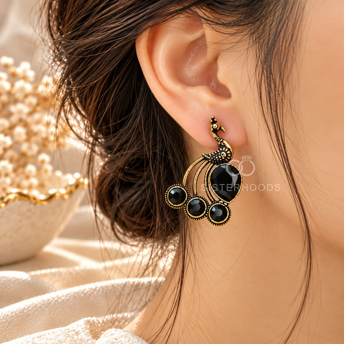 Black and gold peacock-inspired oxidized dangle earring with circular accents | SISTERHOODS-SHA256:99b3e0605ec3d86a0b689eb620e194b11079a88d4b0b398b1e9fad5f4dc814f7
