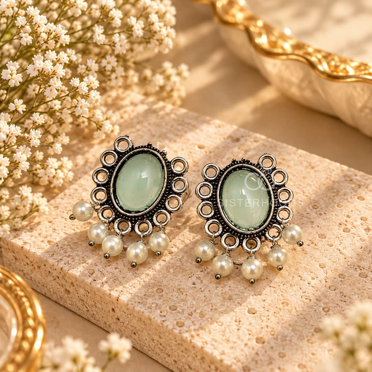 Green oval oxidized-style earrings with pearl-like bead drops | SISTERHOODS-SHA256:e77216b8a4b5b26eb9fbbacd86fa0df34b2b3627941fe38247e0d8c6ef069220