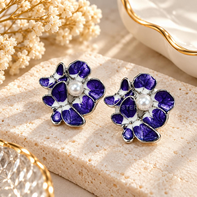 Pearl Centre College Stud Earrings